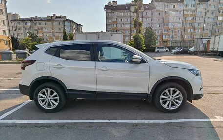 Nissan Qashqai, 2021 год, 2 300 000 рублей, 5 фотография