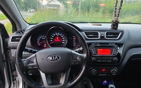 KIA Rio III рестайлинг, 2014 год, 1 050 000 рублей, 6 фотография