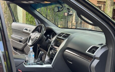 Ford Explorer VI, 2014 год, 1 950 000 рублей, 39 фотография