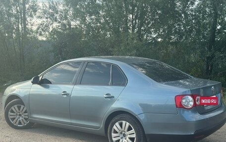 Volkswagen Jetta VI, 2006 год, 448 000 рублей, 3 фотография