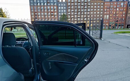 Toyota Yaris III рестайлинг, 2008 год, 740 000 рублей, 23 фотография