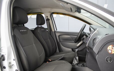 Renault Logan II, 2019 год, 990 000 рублей, 8 фотография