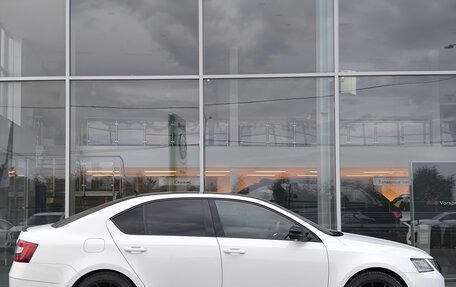 Skoda Octavia, 2017 год, 1 600 000 рублей, 5 фотография