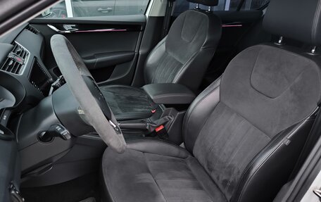 Skoda Octavia, 2017 год, 1 600 000 рублей, 11 фотография