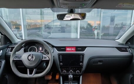 Skoda Octavia, 2017 год, 1 600 000 рублей, 14 фотография