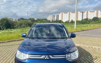 Mitsubishi Outlander III рестайлинг 3, 2014 год, 1 850 000 рублей, 1 фотография