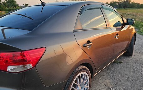 KIA Cerato III, 2010 год, 1 000 000 рублей, 8 фотография