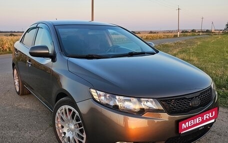 KIA Cerato III, 2010 год, 1 000 000 рублей, 10 фотография
