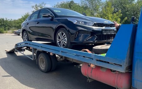 KIA Cerato IV, 2025 год, 2 900 000 рублей, 6 фотография