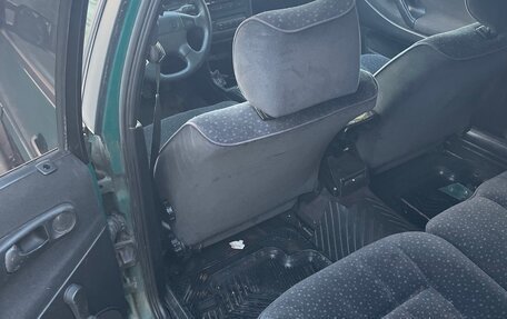 Volkswagen Passat B4, 1995 год, 180 000 рублей, 5 фотография