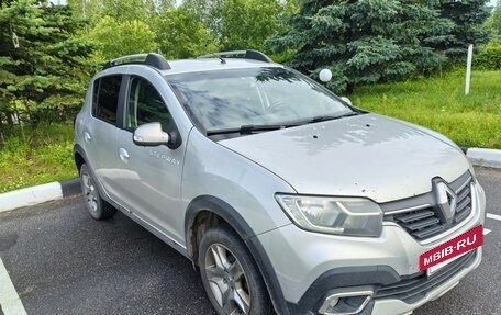 Renault Sandero II рестайлинг, 2020 год, 550 000 рублей, 2 фотография