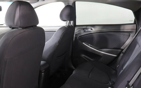 Hyundai Solaris II рестайлинг, 2011 год, 777 000 рублей, 12 фотография
