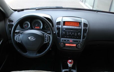 KIA cee'd I рестайлинг, 2008 год, 660 000 рублей, 17 фотография