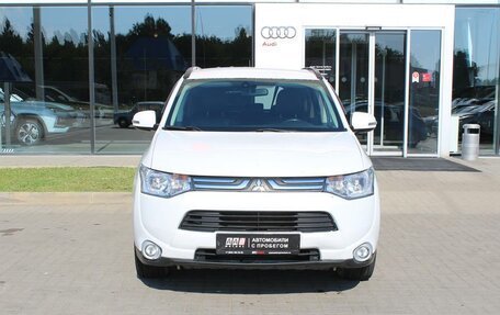 Mitsubishi Outlander III рестайлинг 3, 2013 год, 1 150 000 рублей, 2 фотография