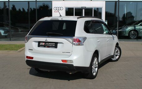 Mitsubishi Outlander III рестайлинг 3, 2013 год, 1 150 000 рублей, 5 фотография