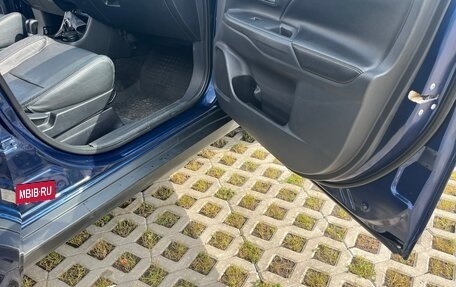 Mitsubishi Outlander III рестайлинг 3, 2014 год, 1 850 000 рублей, 12 фотография