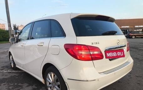 Mercedes-Benz B-Класс, 2014 год, 1 300 000 рублей, 4 фотография