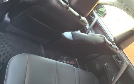 Toyota RAV4, 2016 год, 2 700 000 рублей, 17 фотография