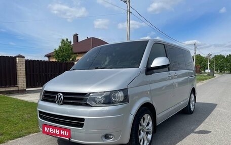 Volkswagen Multivan T5, 2010 год, 2 350 000 рублей, 18 фотография