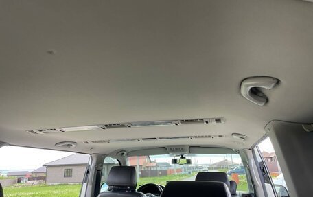 Volkswagen Multivan T5, 2010 год, 2 350 000 рублей, 32 фотография