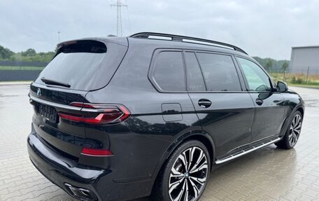 BMW X7, 2022 год, 10 380 000 рублей, 3 фотография