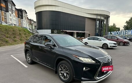 Lexus RX IV рестайлинг, 2018 год, 4 500 000 рублей, 3 фотография