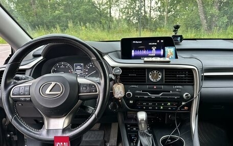 Lexus RX IV рестайлинг, 2018 год, 4 500 000 рублей, 11 фотография