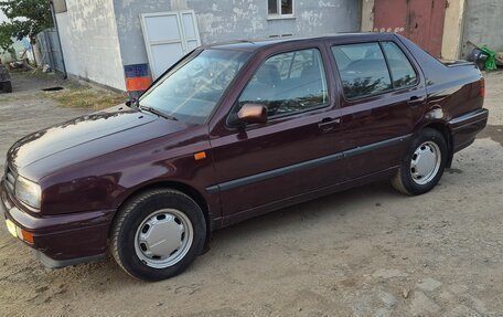 Volkswagen Vento, 1992 год, 280 000 рублей, 11 фотография