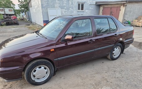 Volkswagen Vento, 1992 год, 280 000 рублей, 14 фотография