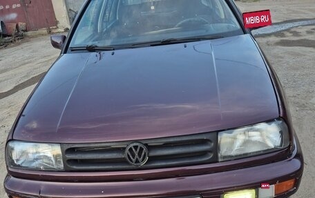 Volkswagen Vento, 1992 год, 280 000 рублей, 12 фотография