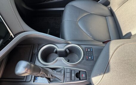 Toyota Camry, 2023 год, 3 650 000 рублей, 17 фотография