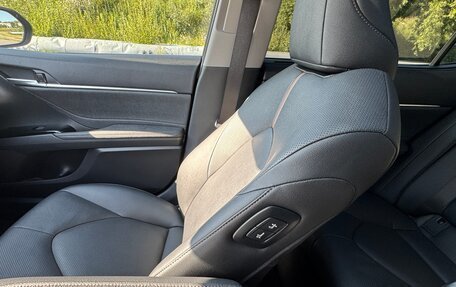 Toyota Camry, 2023 год, 3 650 000 рублей, 26 фотография