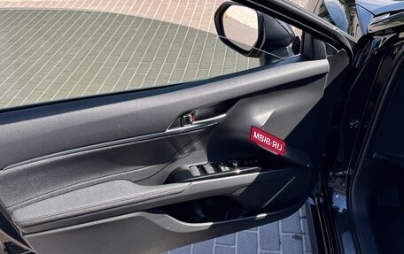 Toyota Camry, 2023 год, 3 650 000 рублей, 38 фотография