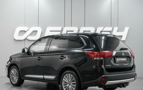 Mitsubishi Outlander III рестайлинг 3, 2016 год, 2 415 000 рублей, 2 фотография