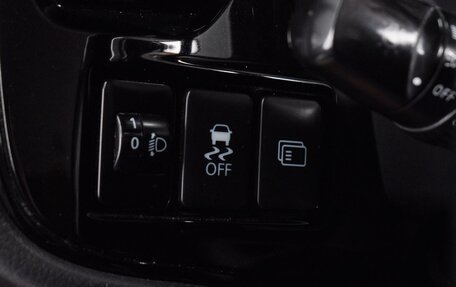 Mitsubishi Outlander III рестайлинг 3, 2016 год, 2 415 000 рублей, 16 фотография