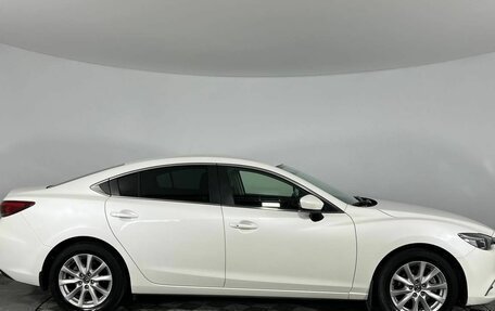 Mazda 6, 2015 год, 1 990 000 рублей, 4 фотография