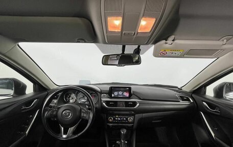 Mazda 6, 2015 год, 1 990 000 рублей, 10 фотография