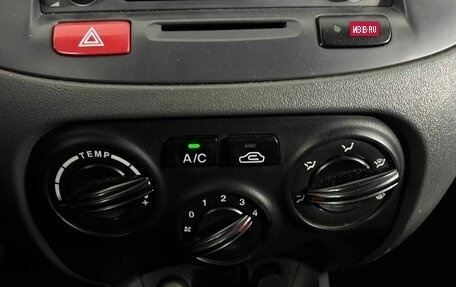 KIA Rio II, 2011 год, 650 000 рублей, 14 фотография