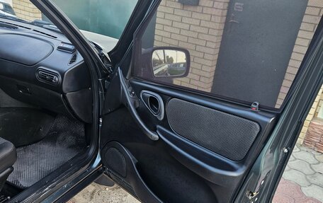 Chevrolet Niva I рестайлинг, 2012 год, 580 000 рублей, 10 фотография