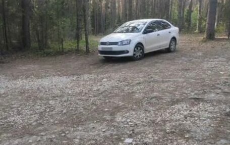Volkswagen Polo VI (EU Market), 2012 год, 550 000 рублей, 2 фотография