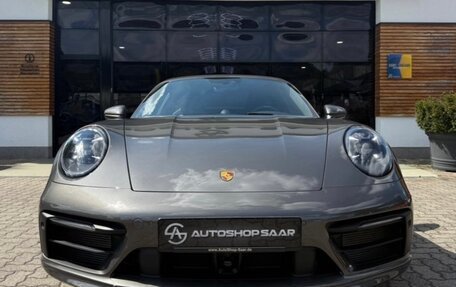 Porsche 911, 2022 год, 14 850 000 рублей, 4 фотография