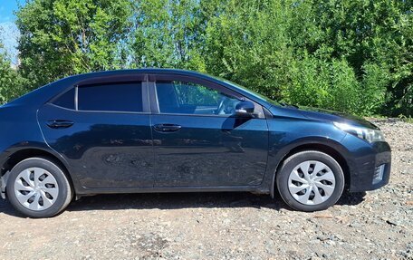 Toyota Corolla, 2013 год, 1 090 000 рублей, 4 фотография