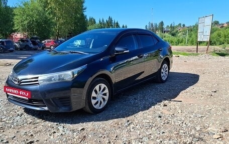 Toyota Corolla, 2013 год, 1 090 000 рублей, 9 фотография