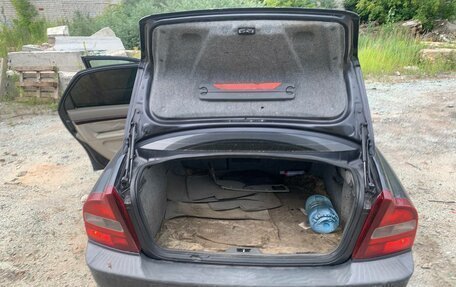 Volvo S80 II рестайлинг 2, 2000 год, 350 000 рублей, 13 фотография