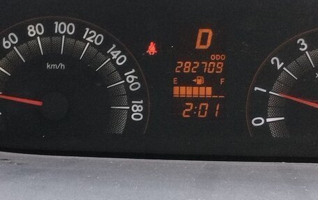 Toyota Ractis I, 2008 год, 600 000 рублей, 12 фотография