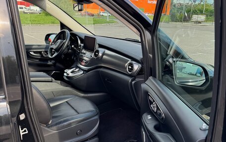Mercedes-Benz V-Класс, 2017 год, 4 825 000 рублей, 11 фотография