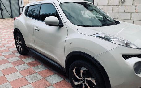 Nissan Juke II, 2014 год, 1 600 000 рублей, 4 фотография