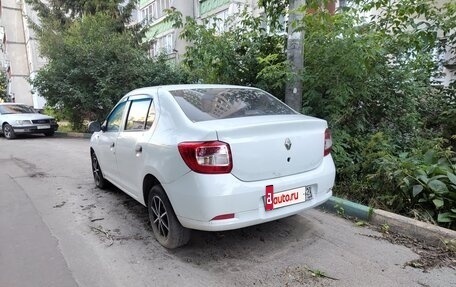 Renault Logan II, 2015 год, 320 000 рублей, 2 фотография