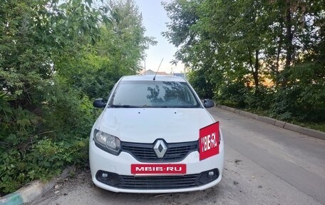 Renault Logan II, 2015 год, 320 000 рублей, 4 фотография