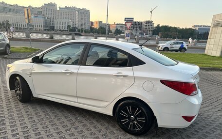 Hyundai Solaris II рестайлинг, 2016 год, 915 000 рублей, 4 фотография